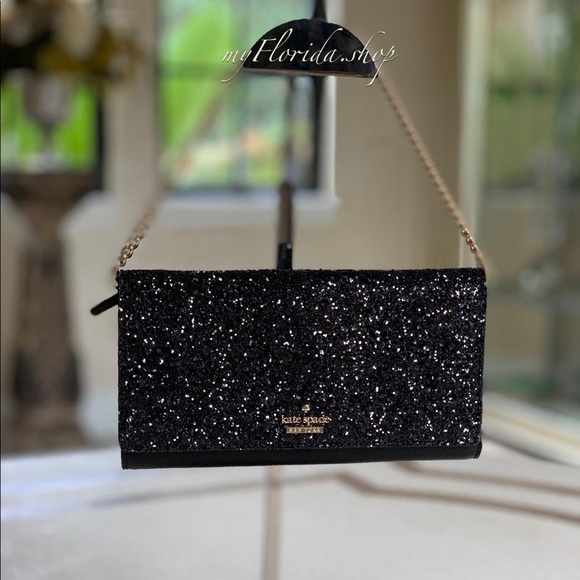 🔥FINAL SALE🔥Kate Spade Wristlet / clutch - Picture 2 of 6